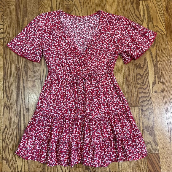 Red Floral Print Surplice Dress by SHEIN - Picture 6 of 7